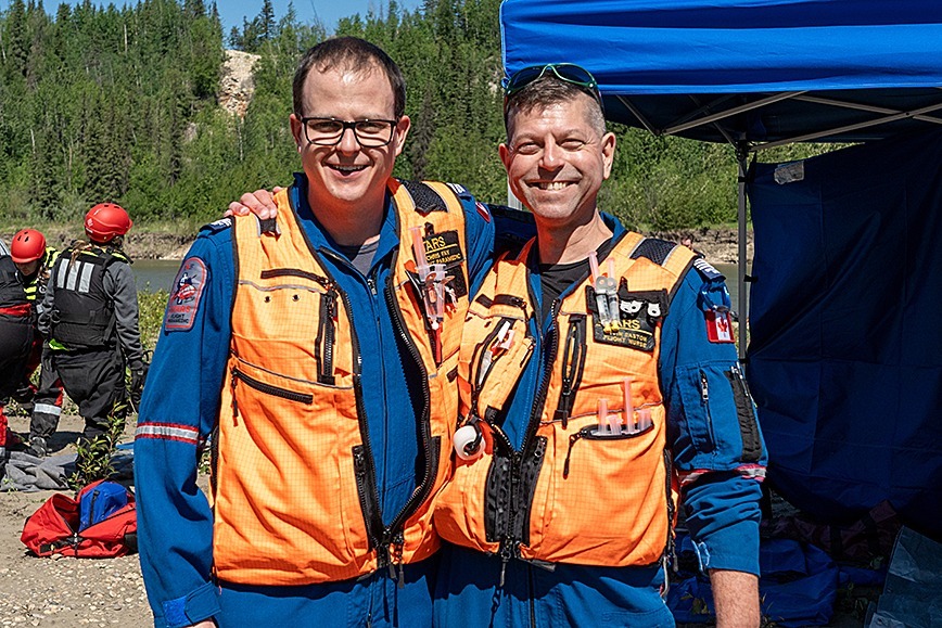 All STARS Sim Comp 2024 winners flight paramedic Chris Fay at left and flight nurse Kevin Easton at right.